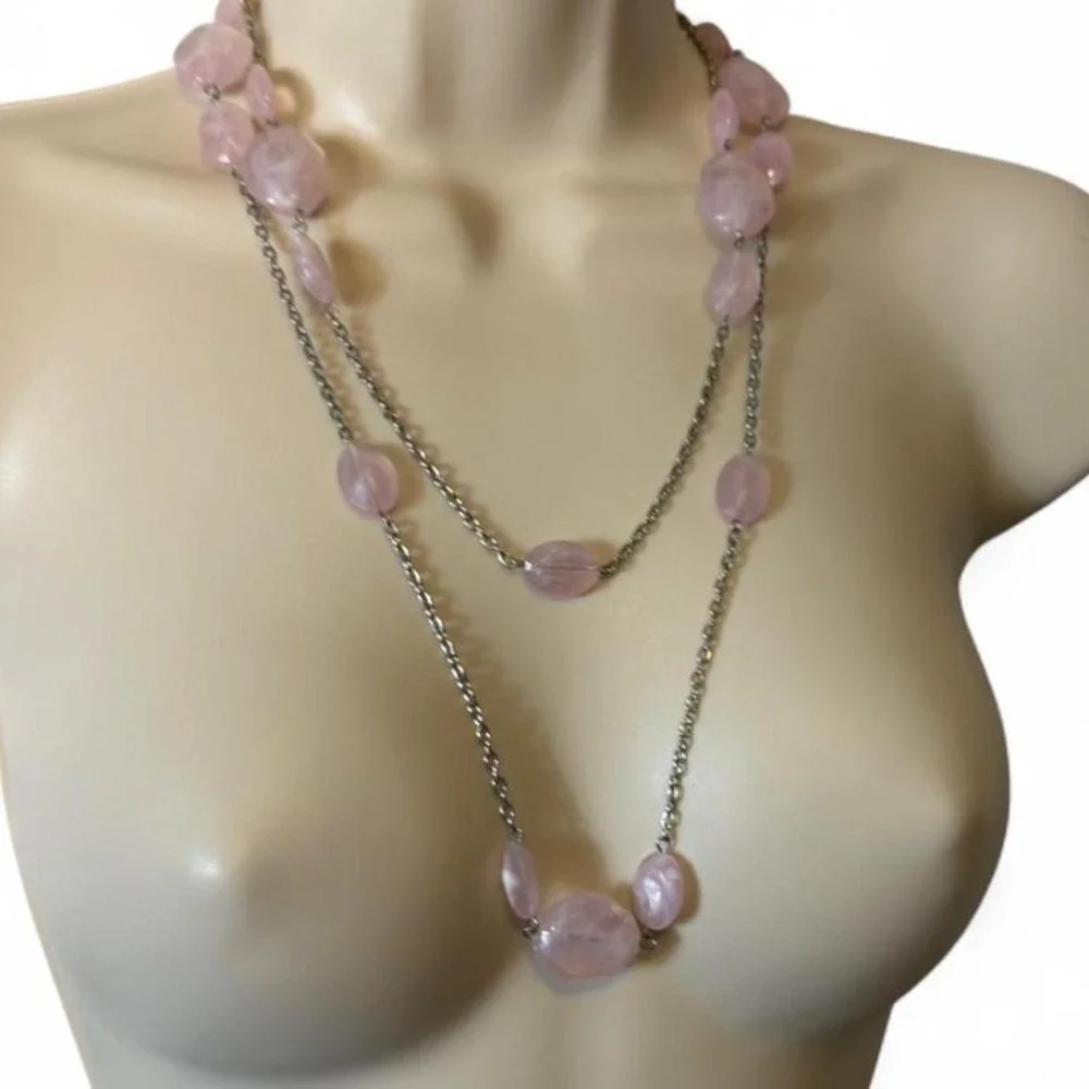Vintage Long Light Pink Beaded Necklace‎
